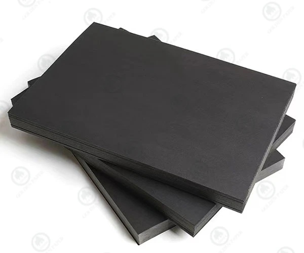 Phân loại và đặc điểm của giấy bìa cứng màu đen