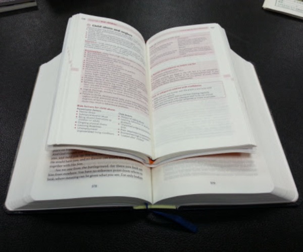 Dictionary_made_from_Bible_paper.jpg Dictionary_made_from_Bible_paper.jpg